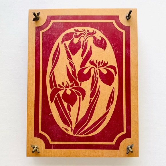 Vintage Lena Plant Press - Picture 2 of 7